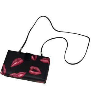 Stylish Black Crossbody Bag with Pink Lip Pattern